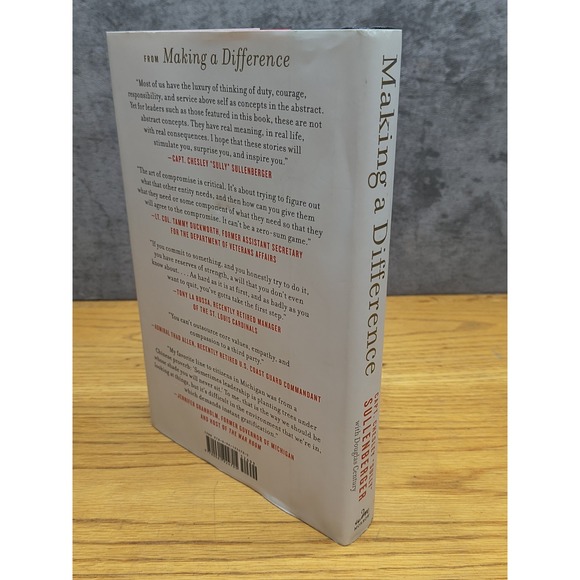 Making‎ a Difference: Stories of Vision and Courage from America's Leaders - Picture 2 of 9